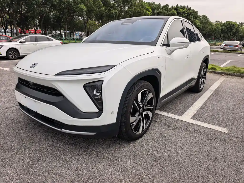 NIO EC6