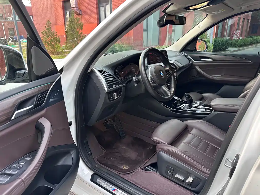 BMW X3 — миниатюра 4