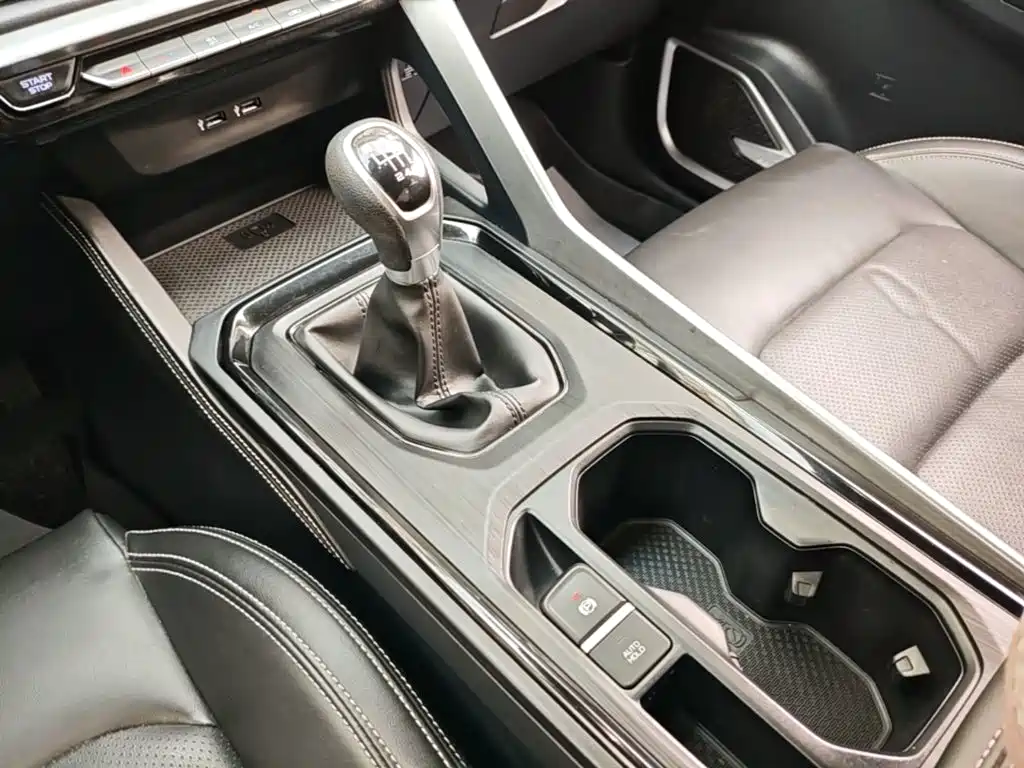 Geely Vision X6 — миниатюра 14