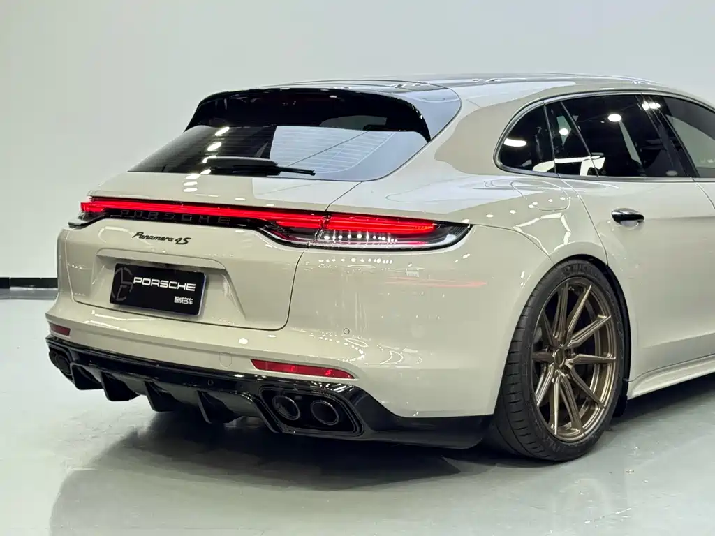 Porsche Panamera — миниатюра 30