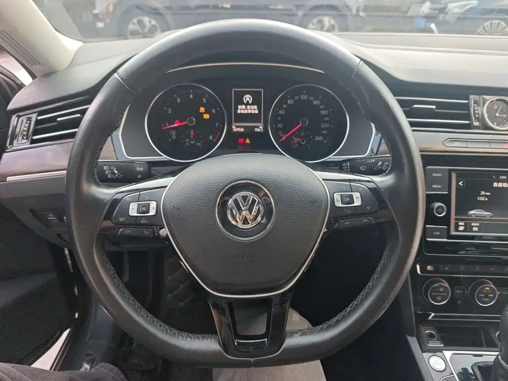 Volkswagen Magotan — миниатюра 6