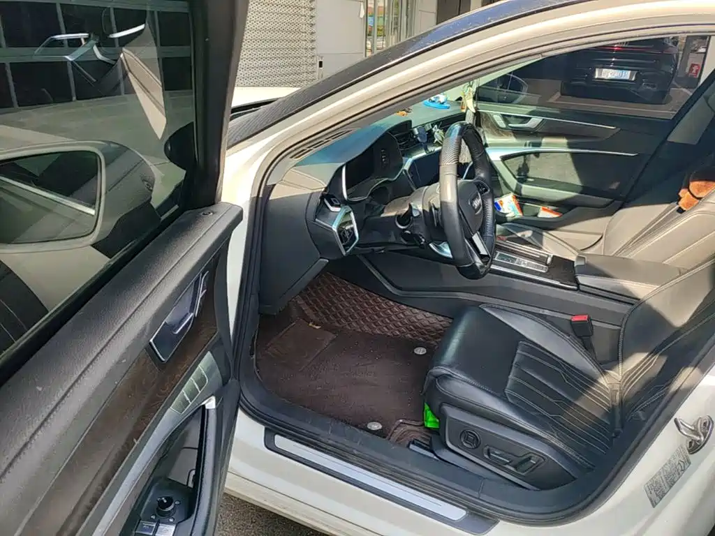 Audi A6L — миниатюра 16