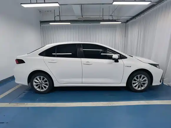 Toyota Corolla 2021 1.8L E-CVT Elite