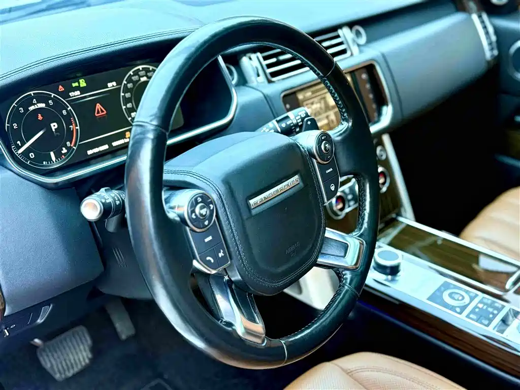 Land Rover Range Rover — миниатюра 10