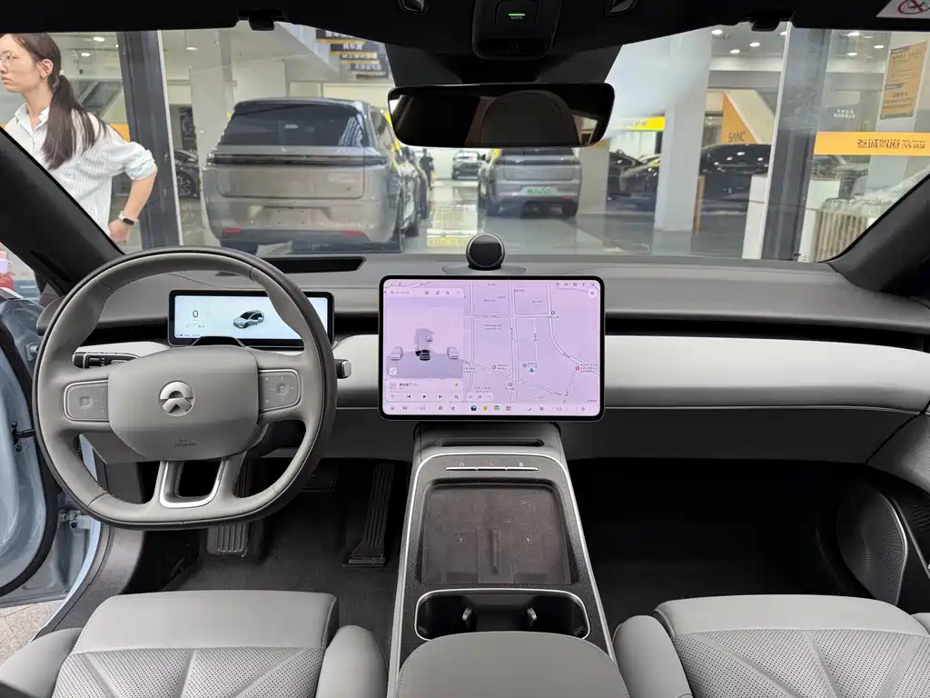 NIO ET5T — миниатюра 10