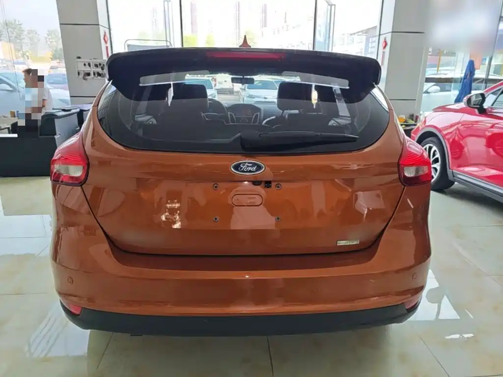 Ford Focus — миниатюра 6