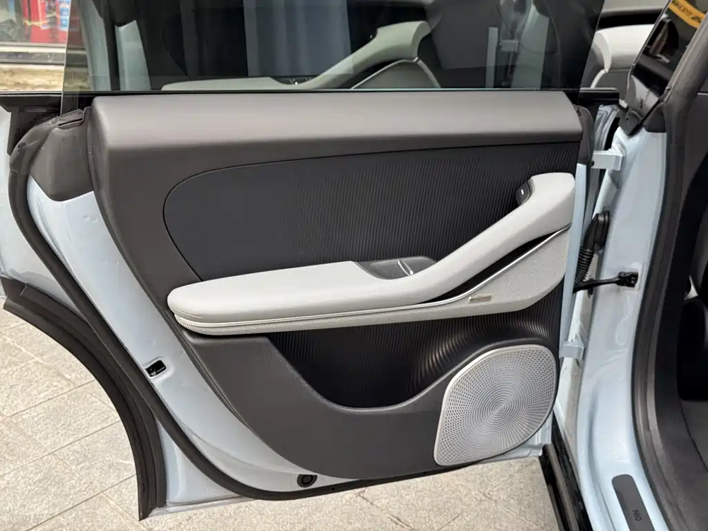 NIO ET5T — миниатюра 15