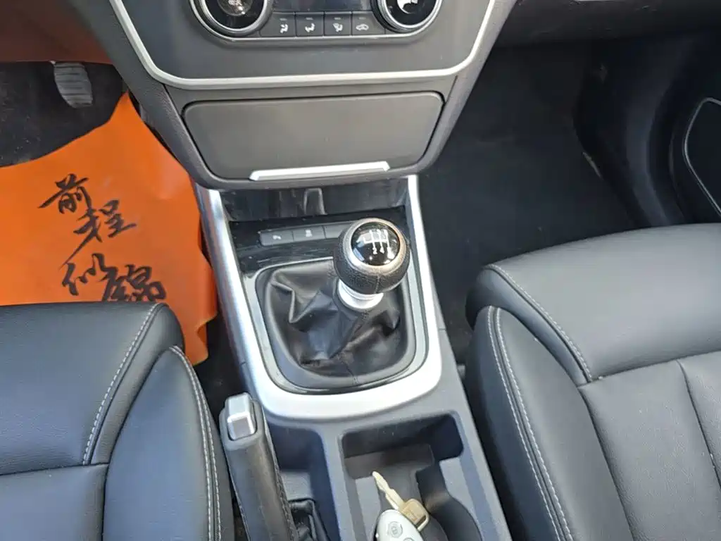 BYD MAX — миниатюра 14