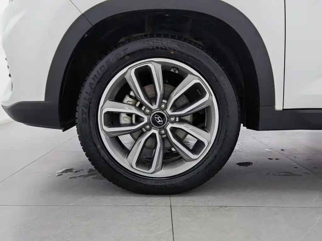 Hyundai ix35 — миниатюра 17
