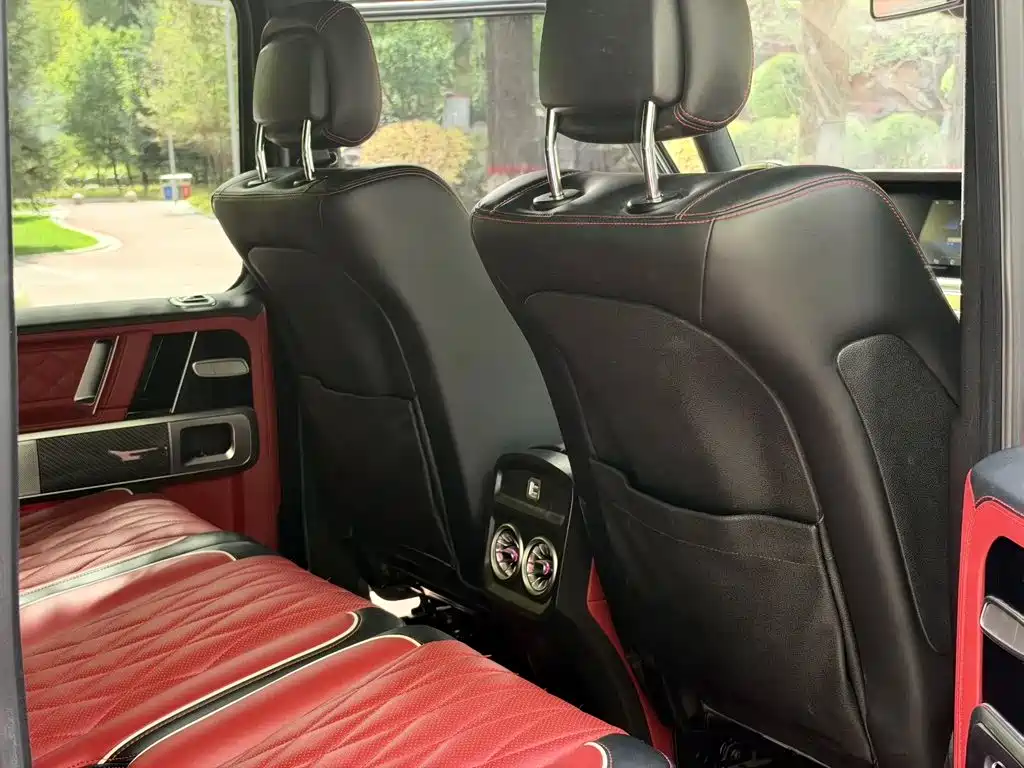 Mercedes-Benz G-Class — миниатюра 8
