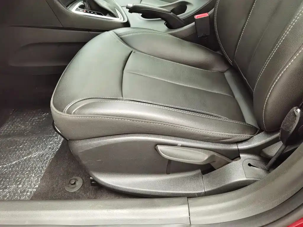 Buick Excelle — миниатюра 20