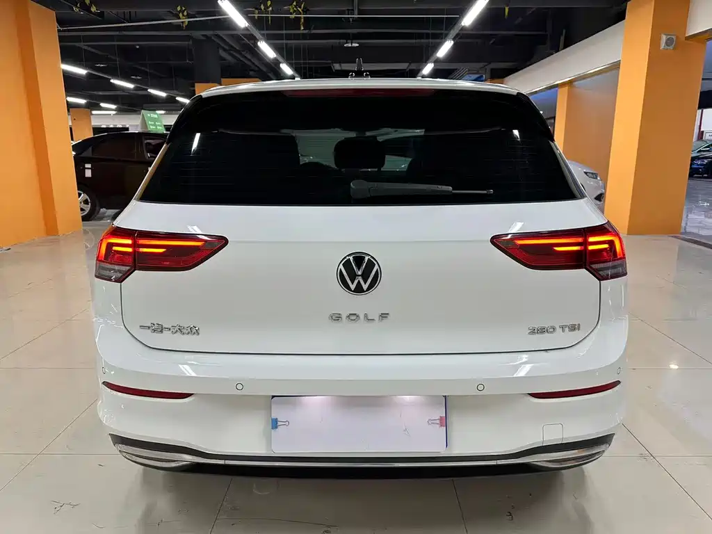Volkswagen Golf 2023 280TSI DSG Pro