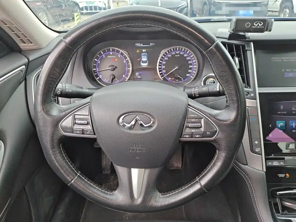 Infiniti Q50L 2016 2.0T Enjoy