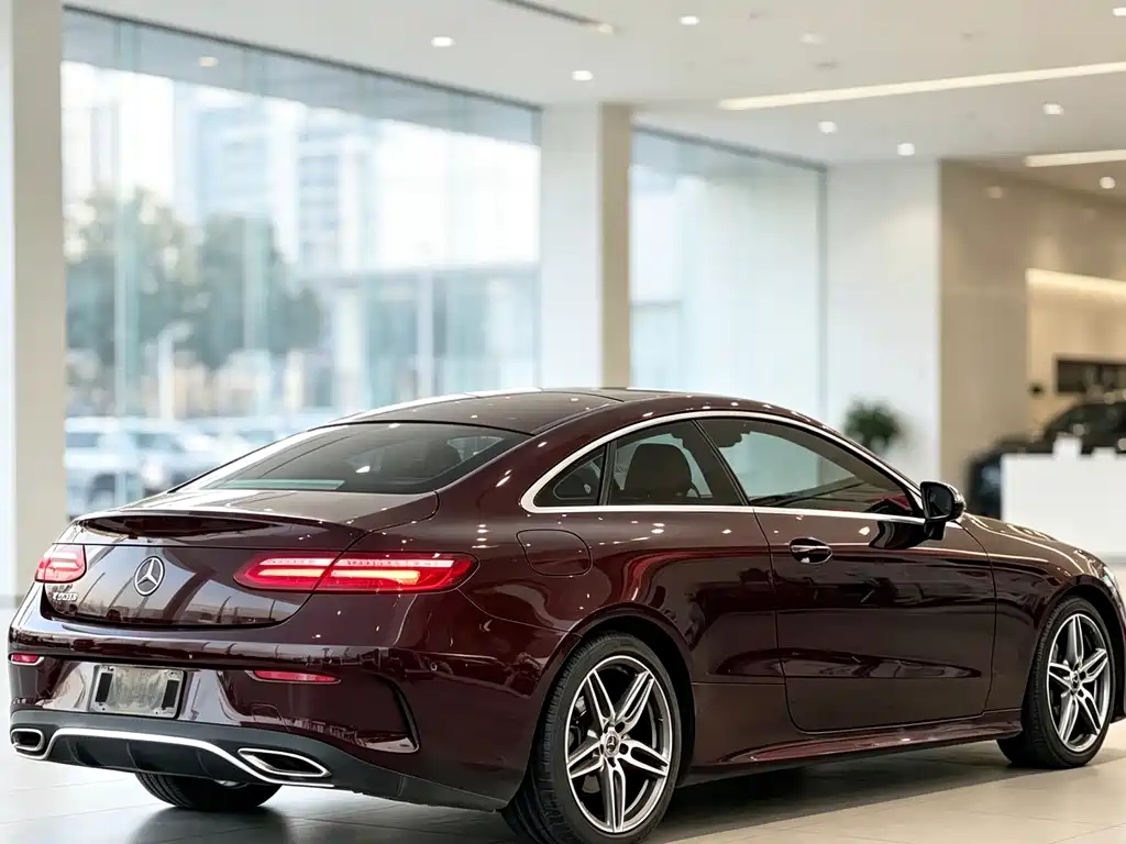 Mercedes-Benz E-Class (Import) — миниатюра 4