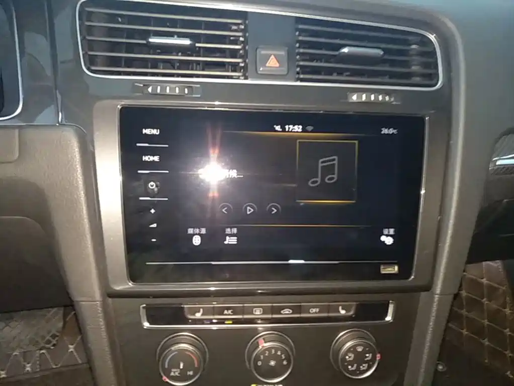 Volkswagen Golf — миниатюра 13