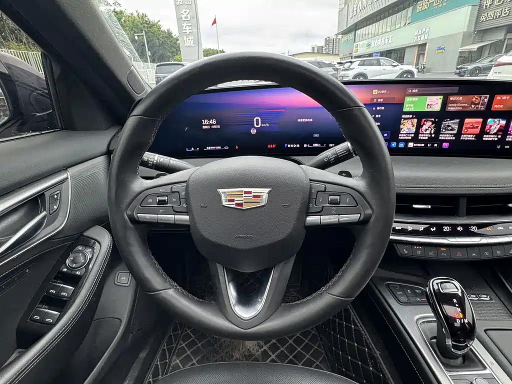 Cadillac CT5 — миниатюра 12