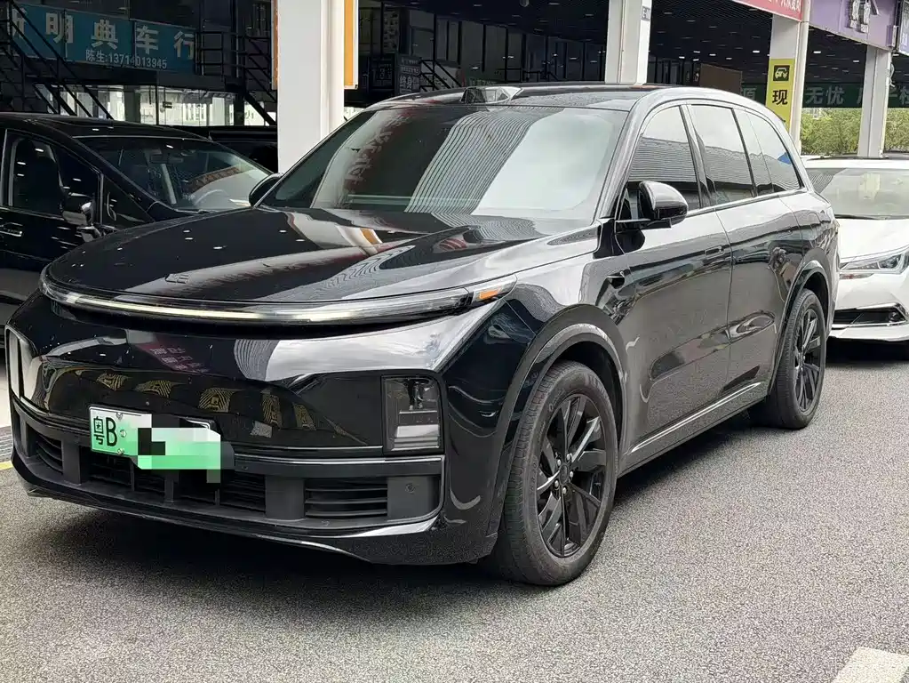 Li Auto Li L8 2023