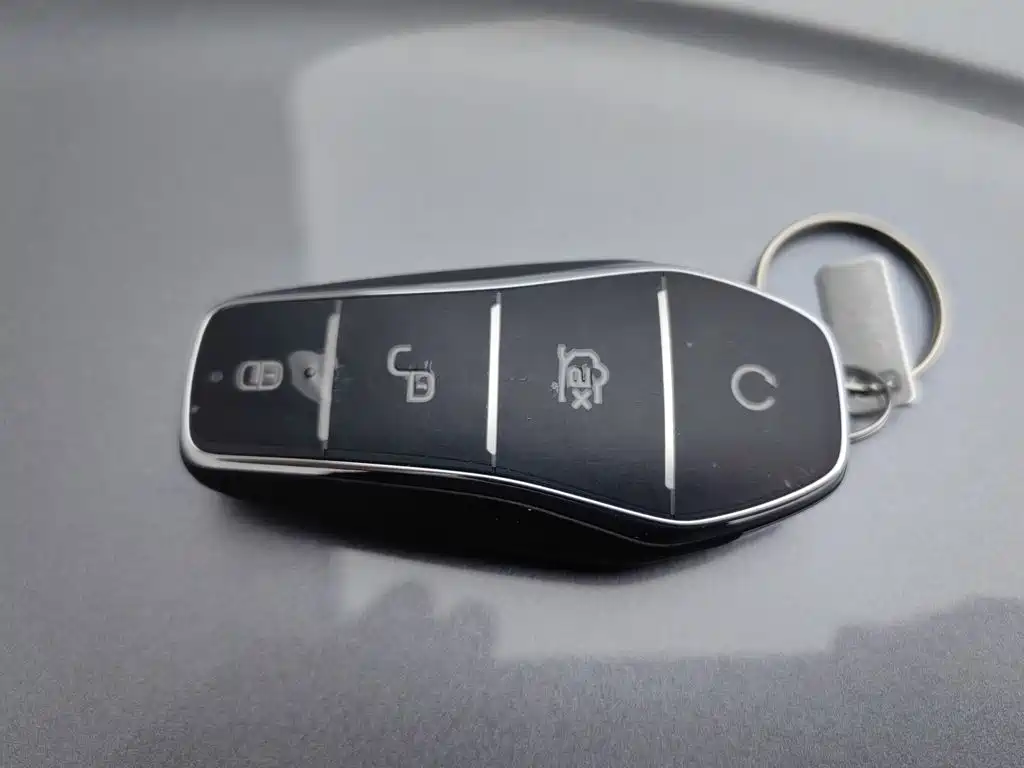 BYD Han — миниатюра 19