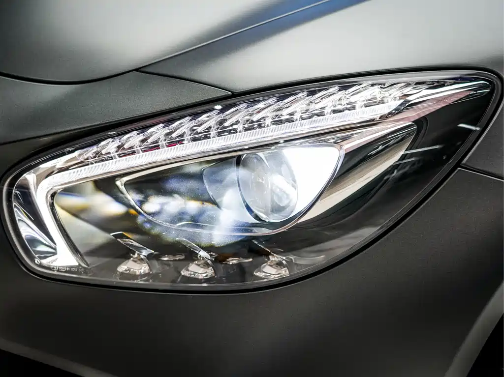 MERCEDES-BENZ AMG GT