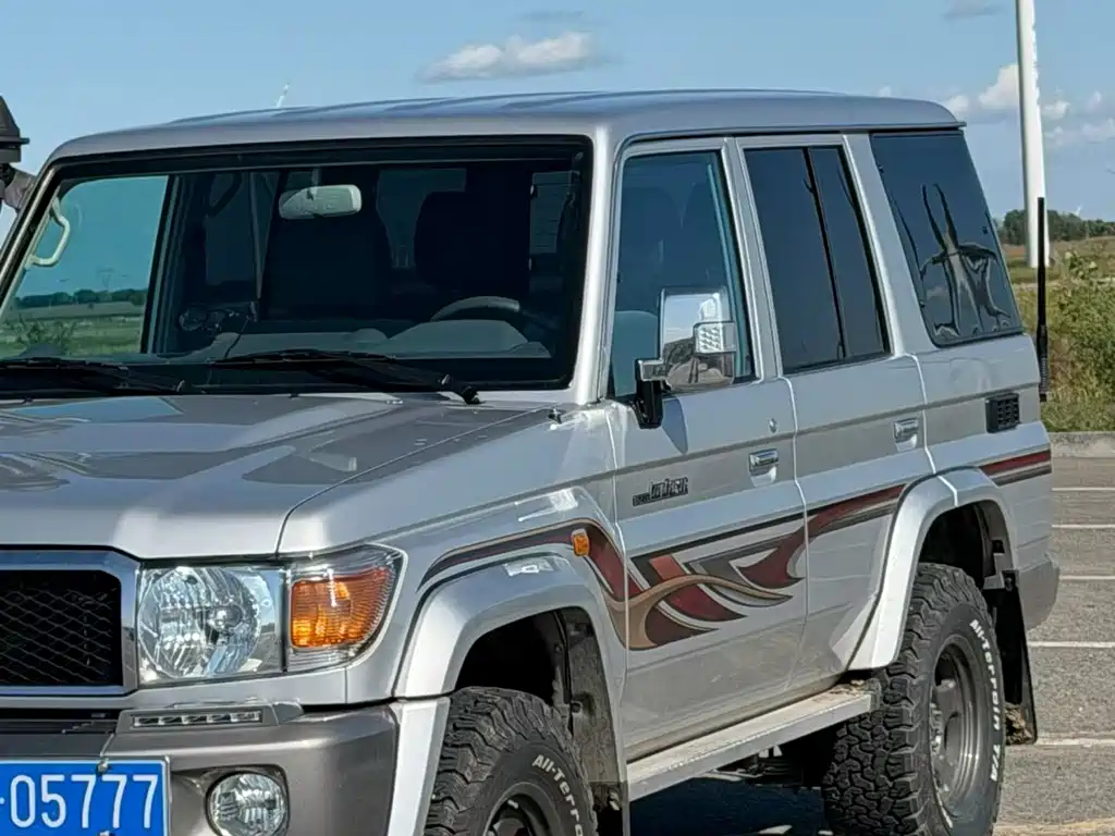 Toyota Land Cruiser — миниатюра 2