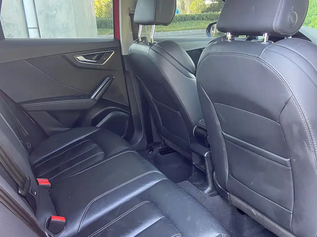 Audi Q2L — миниатюра 6