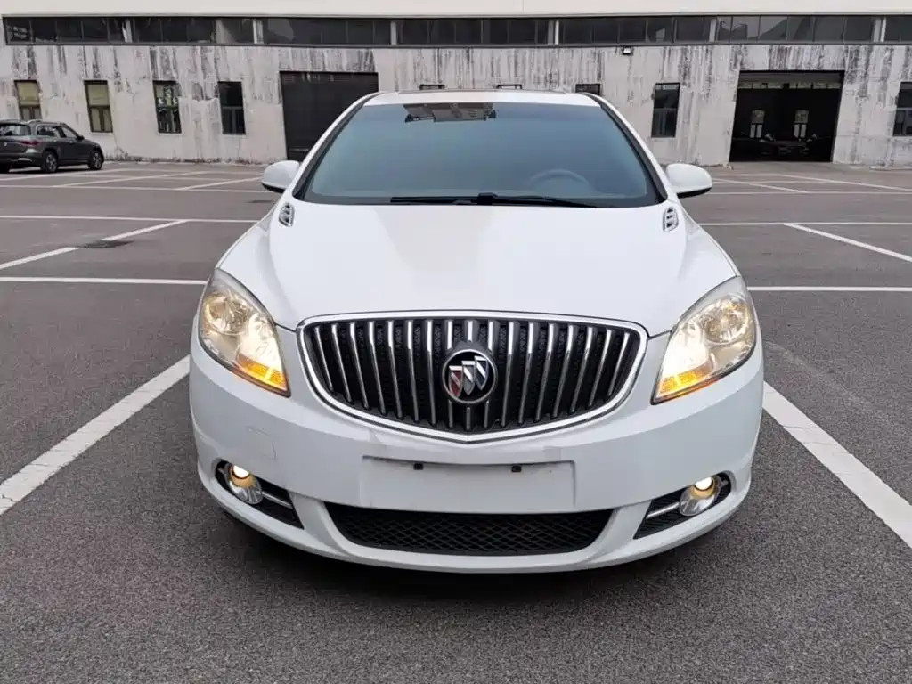 Buick Excelle — миниатюра 3
