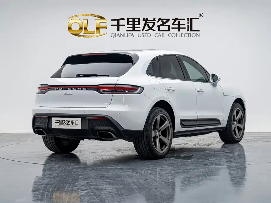 Porsche Macan — миниатюра 4