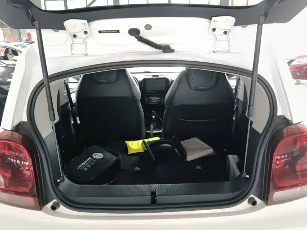Roewe Clever — миниатюра 19