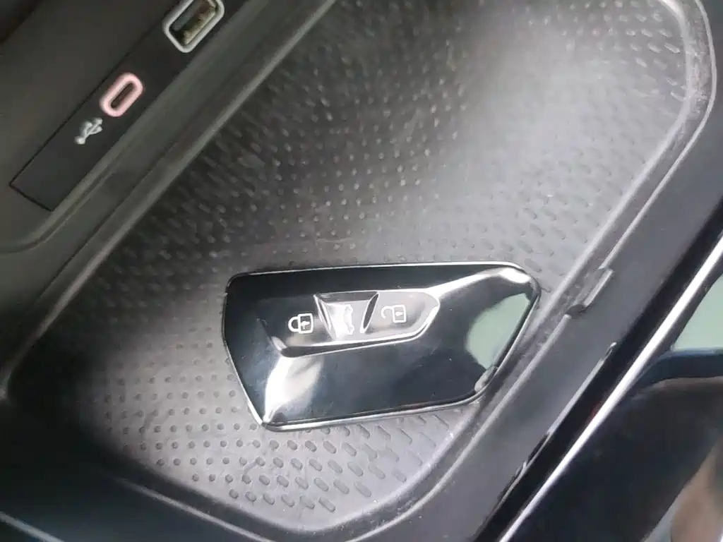 Volkswagen Lamando — миниатюра 9