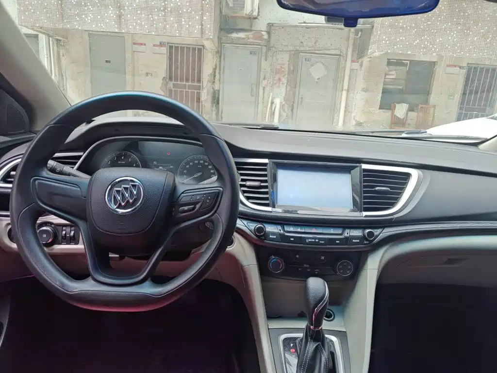 Buick Excelle — миниатюра 13