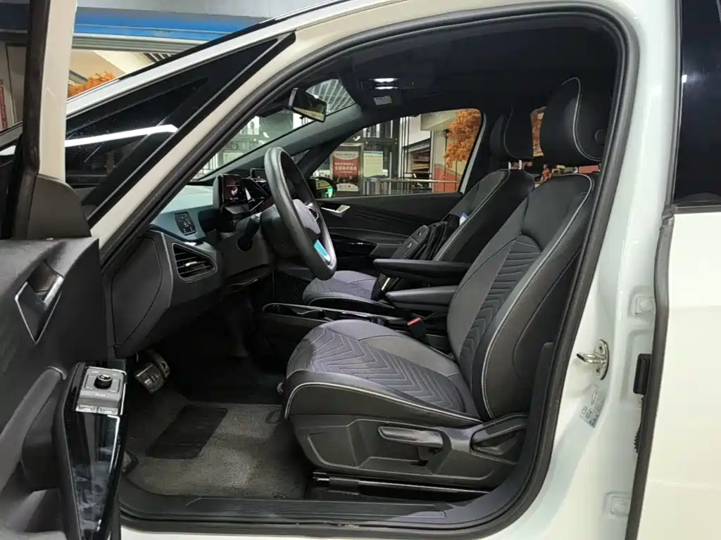 Volkswagen ID.3 — миниатюра 16