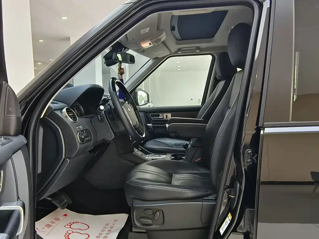 Land Rover Discovery — миниатюра 9