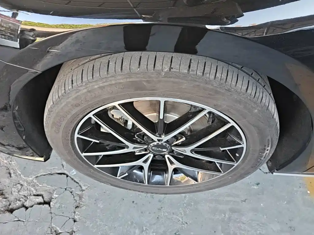 BYD Seal — миниатюра 23