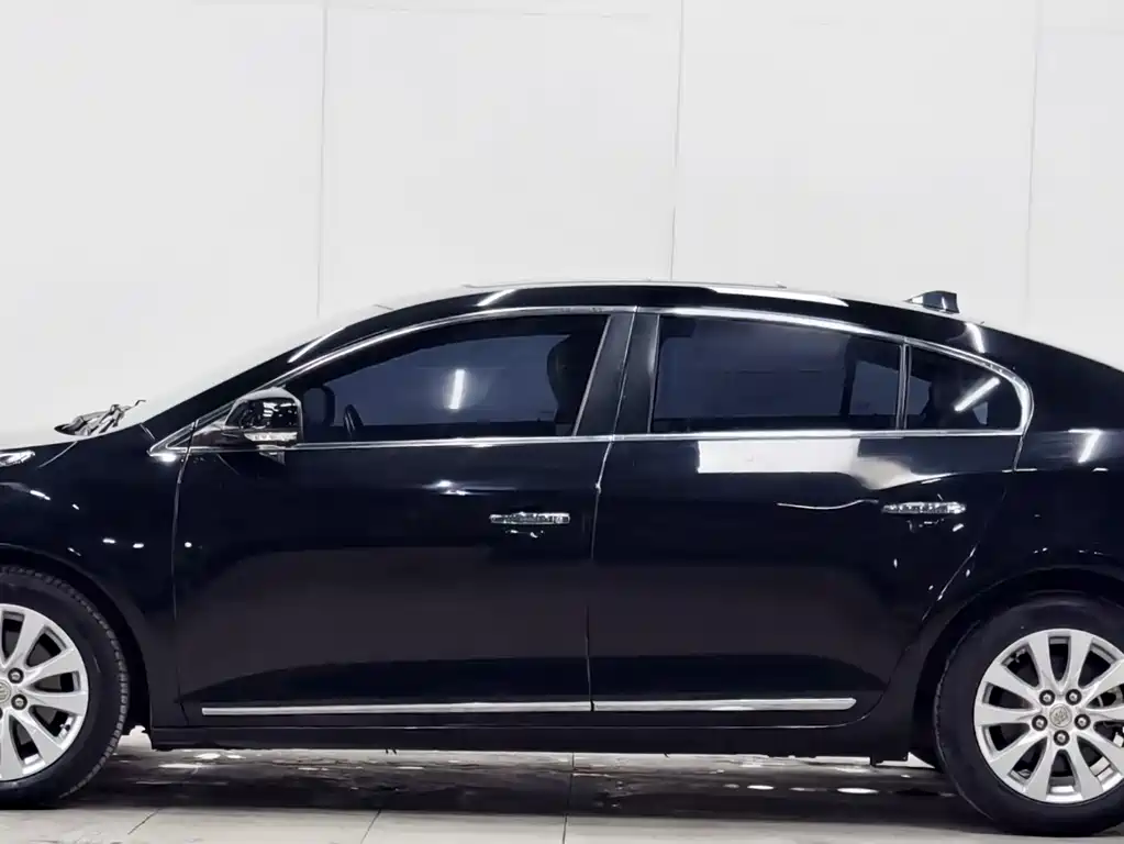 Buick LaCrosse 2013 2.4L SIDI Elite Comfort