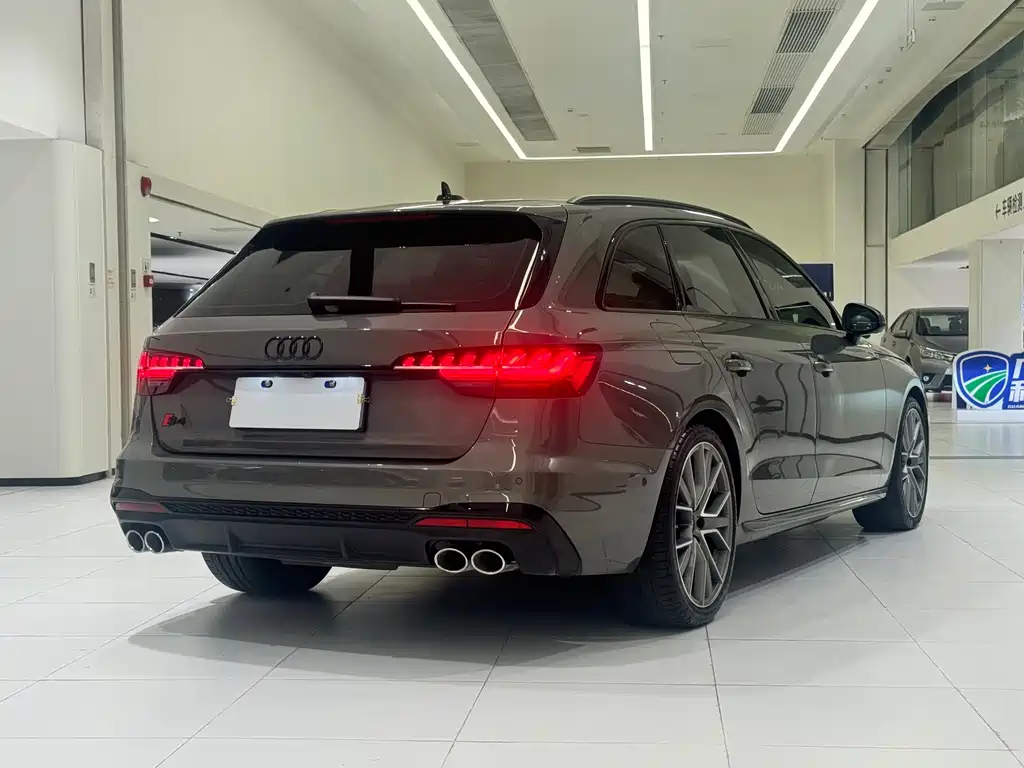 Audi S4 — миниатюра 4