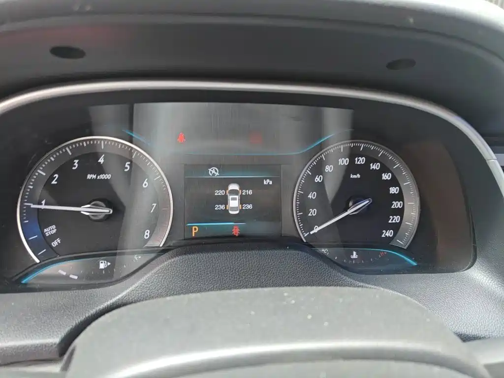 Buick Excelle — миниатюра 4