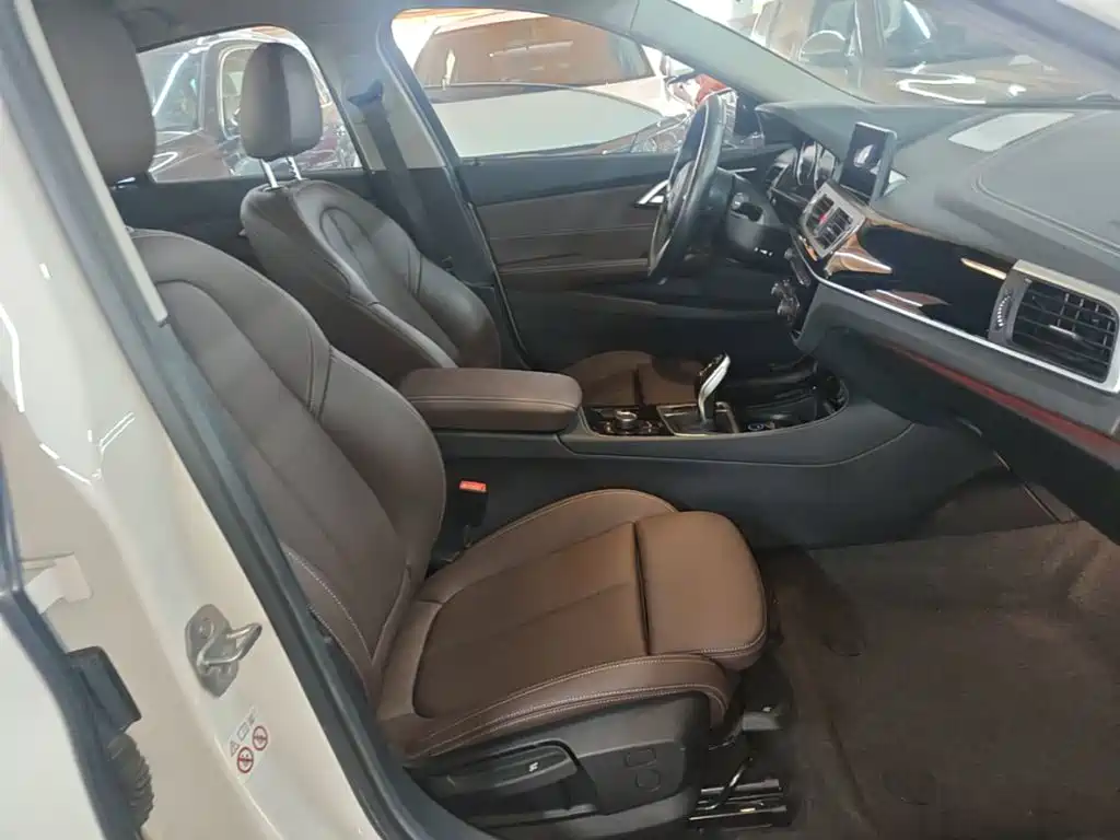BMW 1 Series — миниатюра 25