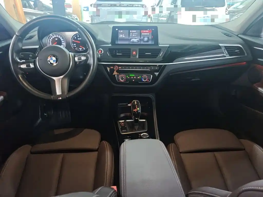BMW 1 Series — миниатюра 10