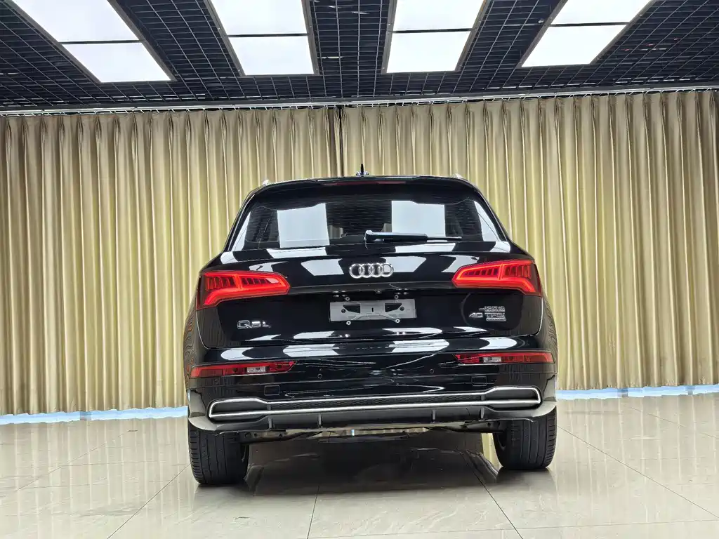 Audi Q5L — миниатюра 22