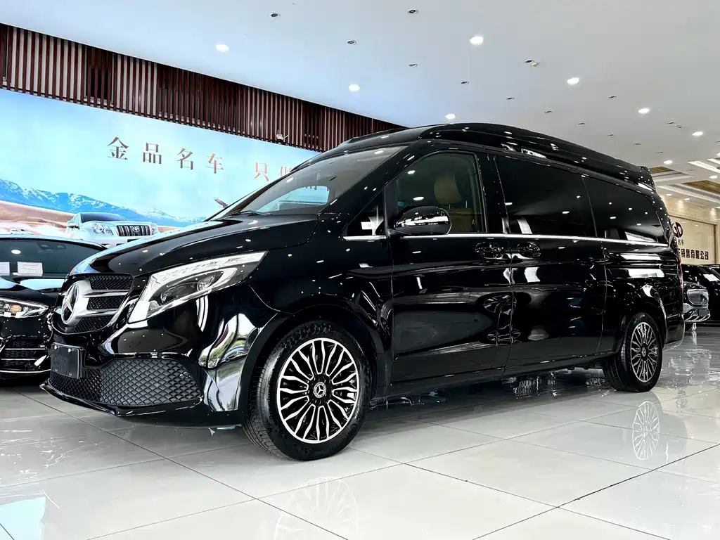 Mercedes-Benz V-Class — миниатюра 2