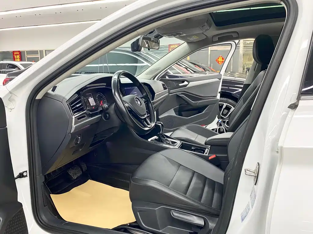 Volkswagen Sagitar — миниатюра 7
