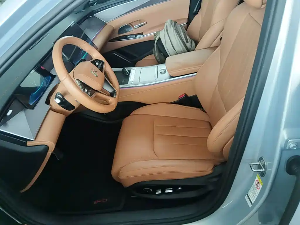 BYD Han L — миниатюра 15