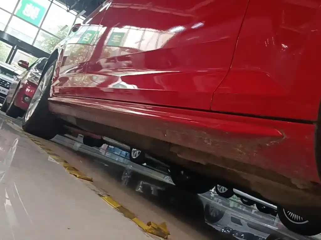 Audi A4L — миниатюра 21