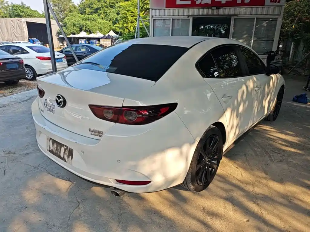 Mazda 3 Axela — миниатюра 7