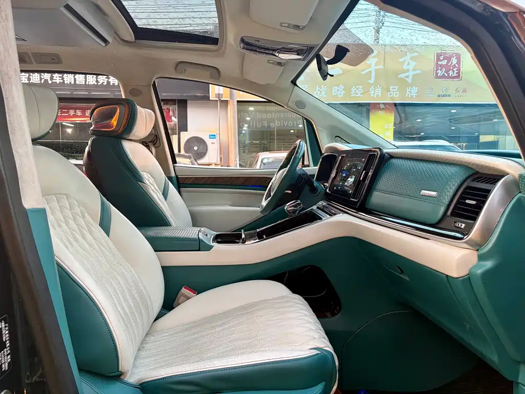 GAC Motor Trumpchi M8 — миниатюра 8