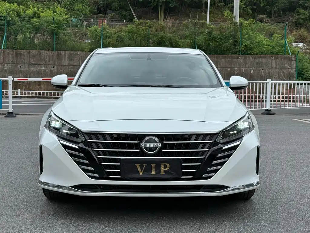 Nissan Teana — миниатюра 2