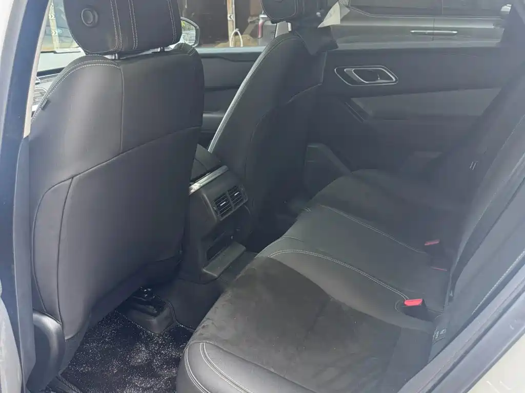 Land Rover Velar — миниатюра 6