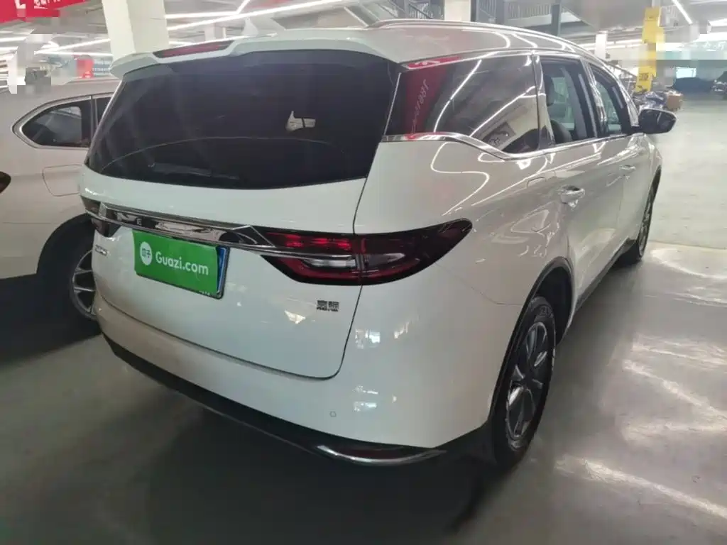 Geely Jia Ji — миниатюра 7