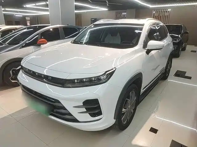 2023 EXEED LX