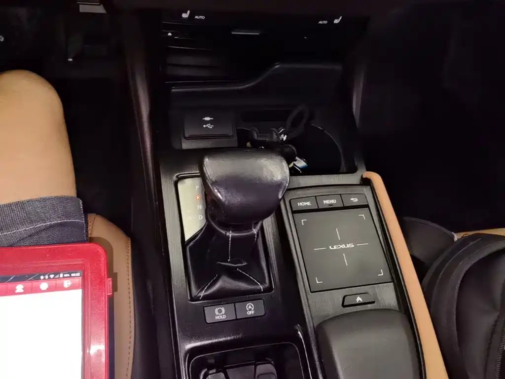 Lexus ES — миниатюра 14